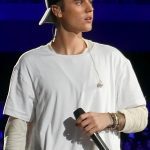 640px-Justin_Bieber_in_2015