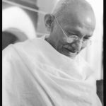 640px-Mahatma_Gandhi_Portrayal