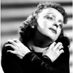 640px-Piaf_Harcourt_1939_4